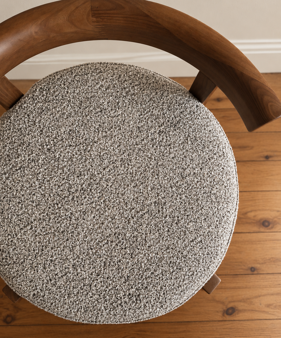 The Hollis Stool